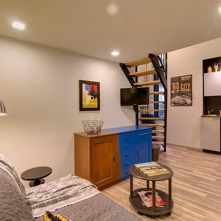 Little Americas New Worlds 부다페스트