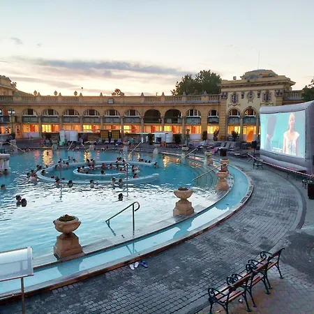 Little Americas New Worlds 아파트