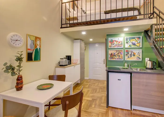 Little Americas New Worlds 아파트