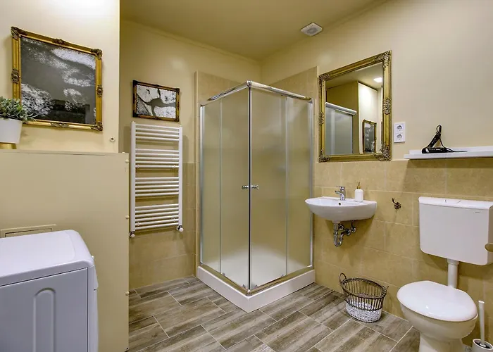 Little Americas New Worlds 아파트